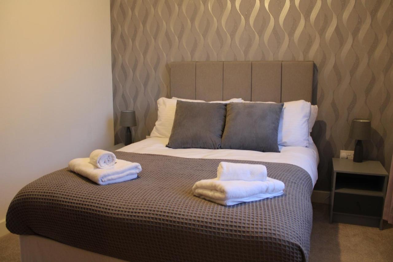 Haven - Spacious Luxury Home Perfect For Families, Couples And Contractors! 5Mins To Xscape And Junction 32! คาสเซิลฟอร์ด ภายนอก รูปภาพ